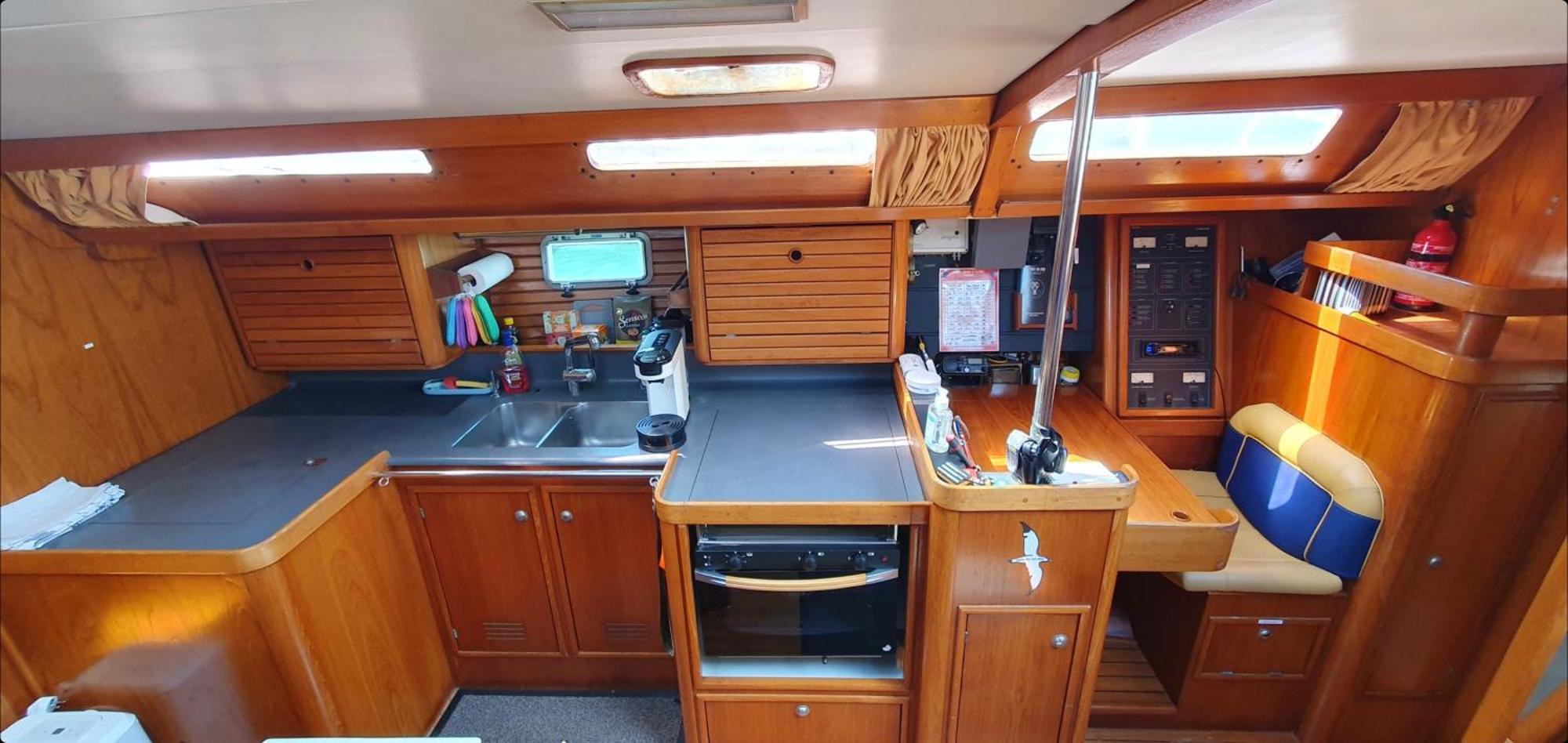 Coriandre 2 - Dormir Sur Un Grand Voilier 9 Personnes By Nuits Au Port La Rochelle  Zewnętrze zdjęcie