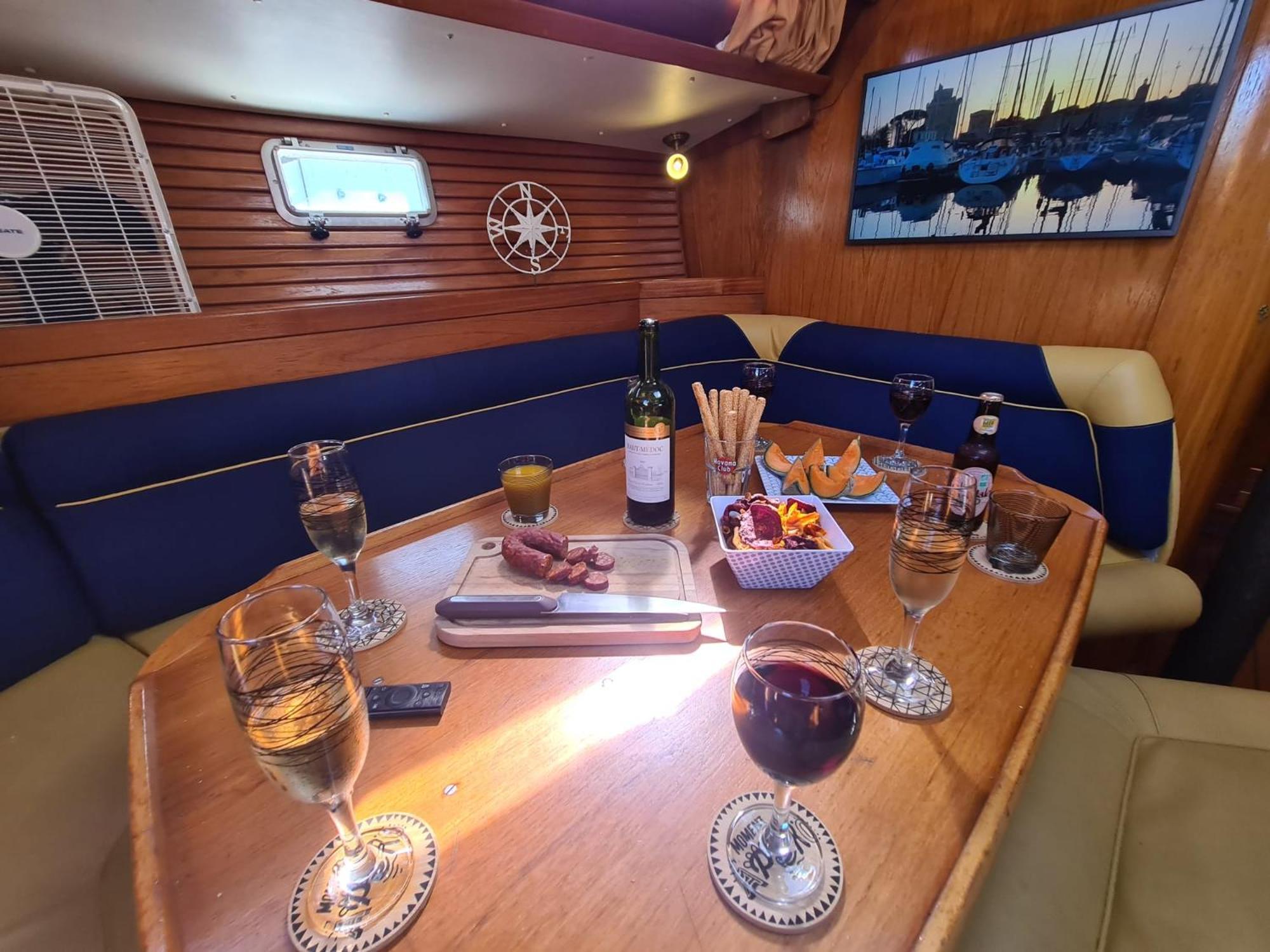 Coriandre 2 - Dormir Sur Un Grand Voilier 9 Personnes By Nuits Au Port La Rochelle  Zewnętrze zdjęcie